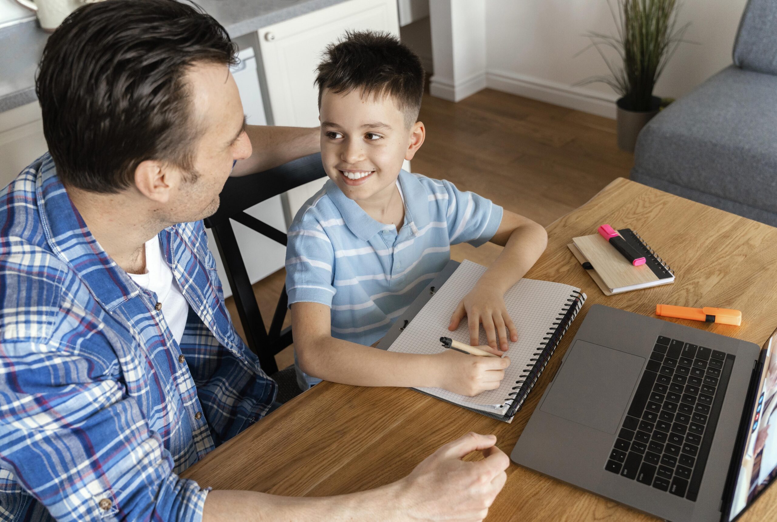 You are currently viewing Bridging the AI Divide: What Parents Need to Know